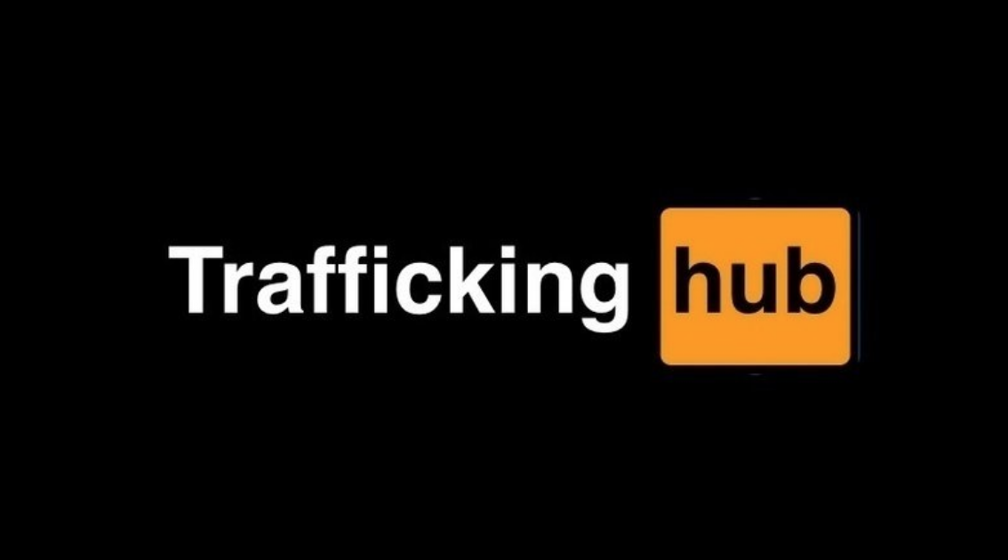 L’allarme del blogger Morra: oscuriamo Pornhub, favorisce tratta e stupri 1